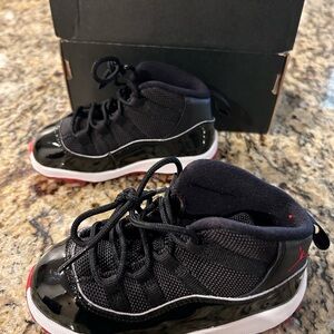 Kids Jordan’s barely worn